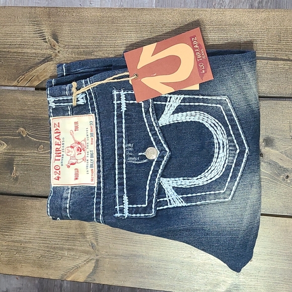 NWT True Religion Size 38 Jeans - Picture 1 of 6